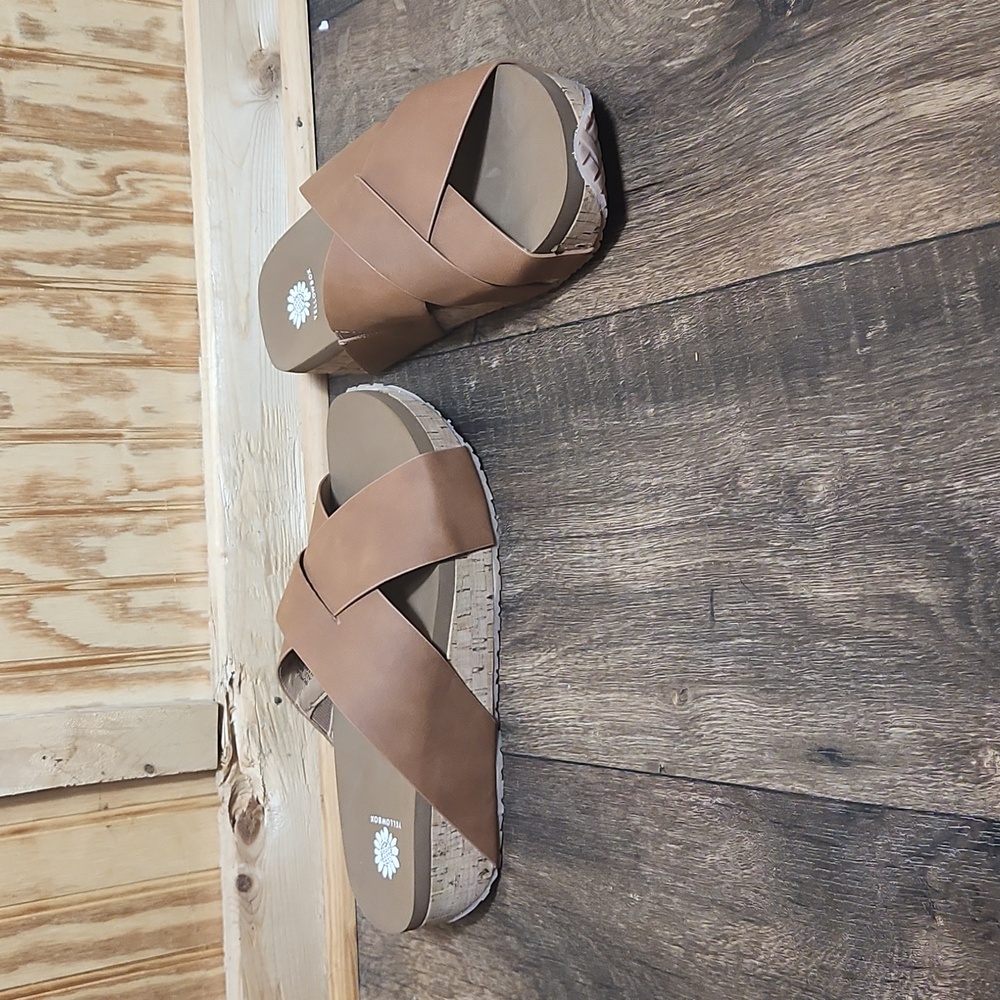 New Yellow Box Bursa Crossband Flatform Sandals